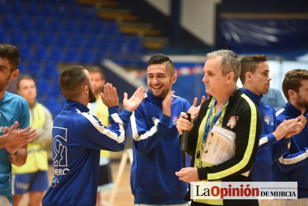 Encuentro de escolares con los jugadores del Plást