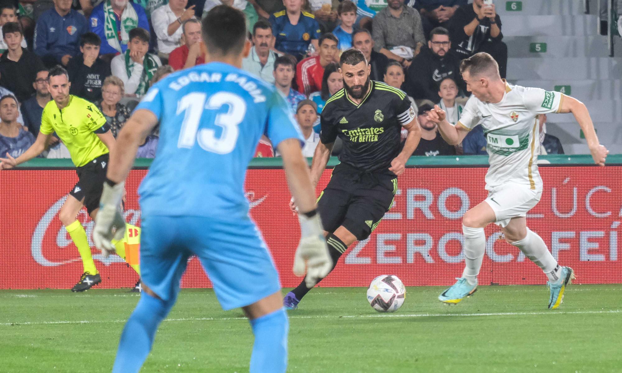 ¿Estuviste en el Martínez Valero? Aquí las mejores imágenes del Elche - Real Madrid