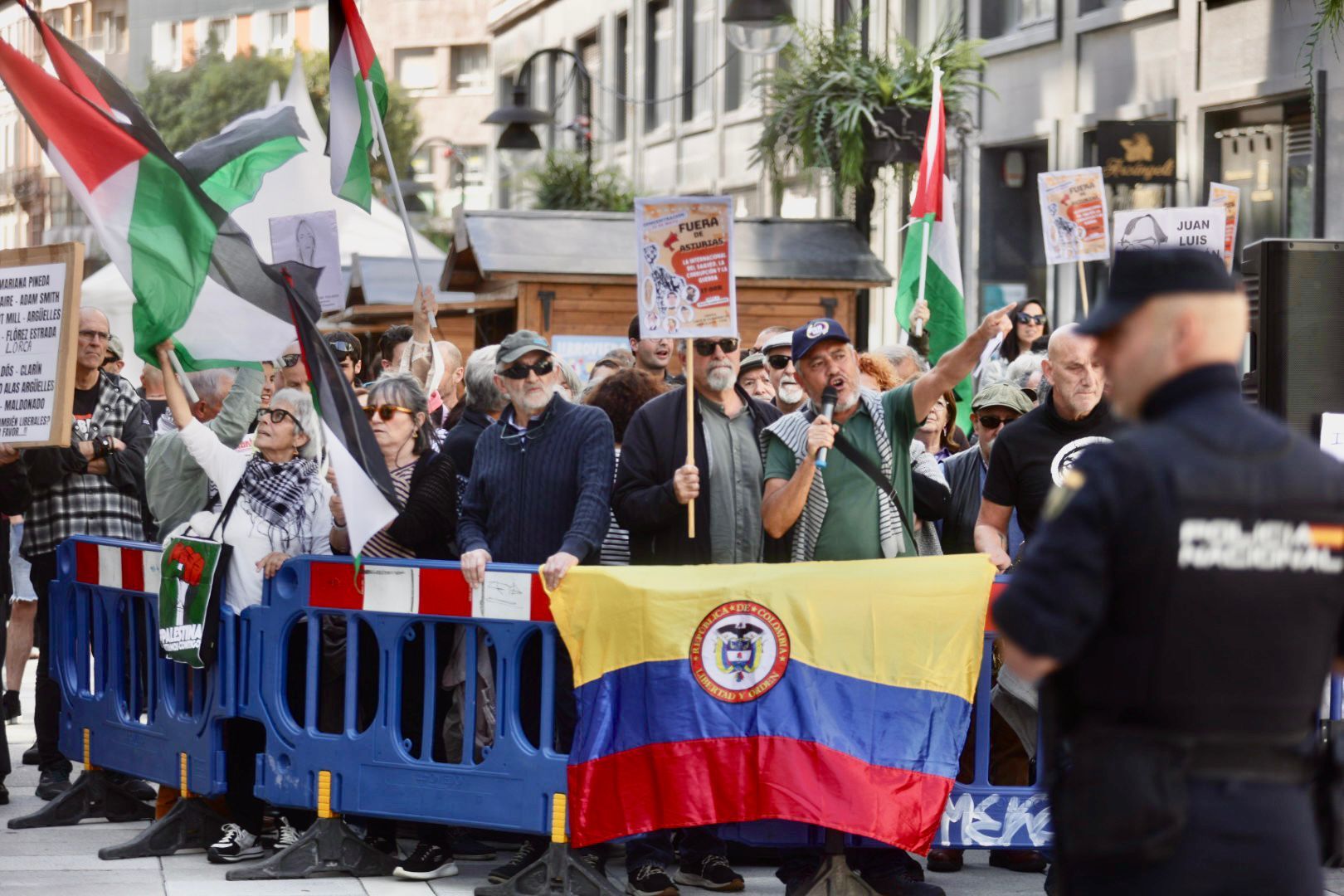 EN IMÁGENES: Cumbre de expresidentes iberoamericanos en Oviedo