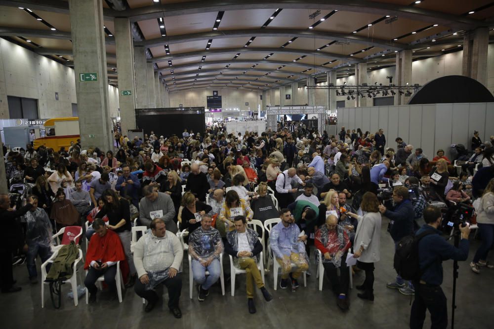 Corte de pelo simultáneo en València