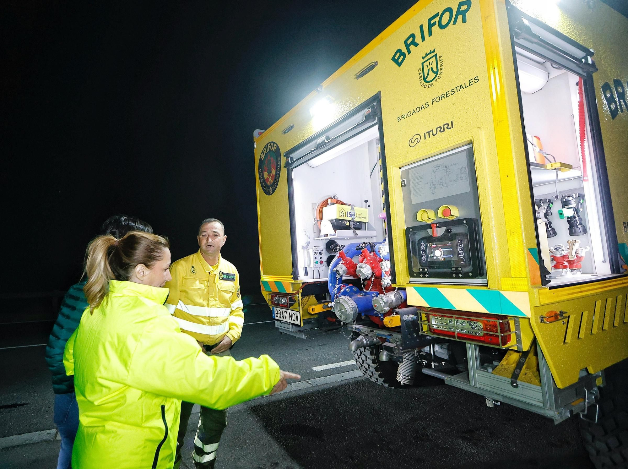 Visita nocturna al Operativo de Prevención y Extinción de Incendios Forestales