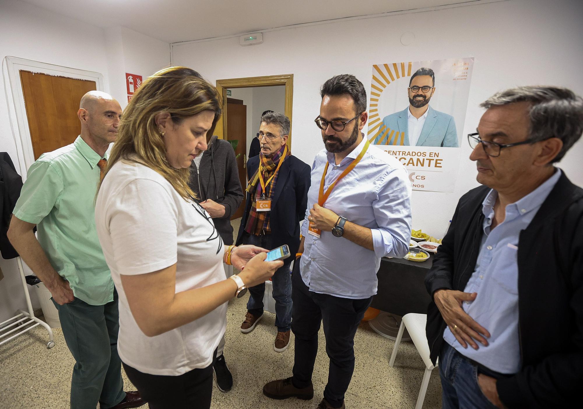 Así ha sido la noche electoral en Ciudadanos Alicante