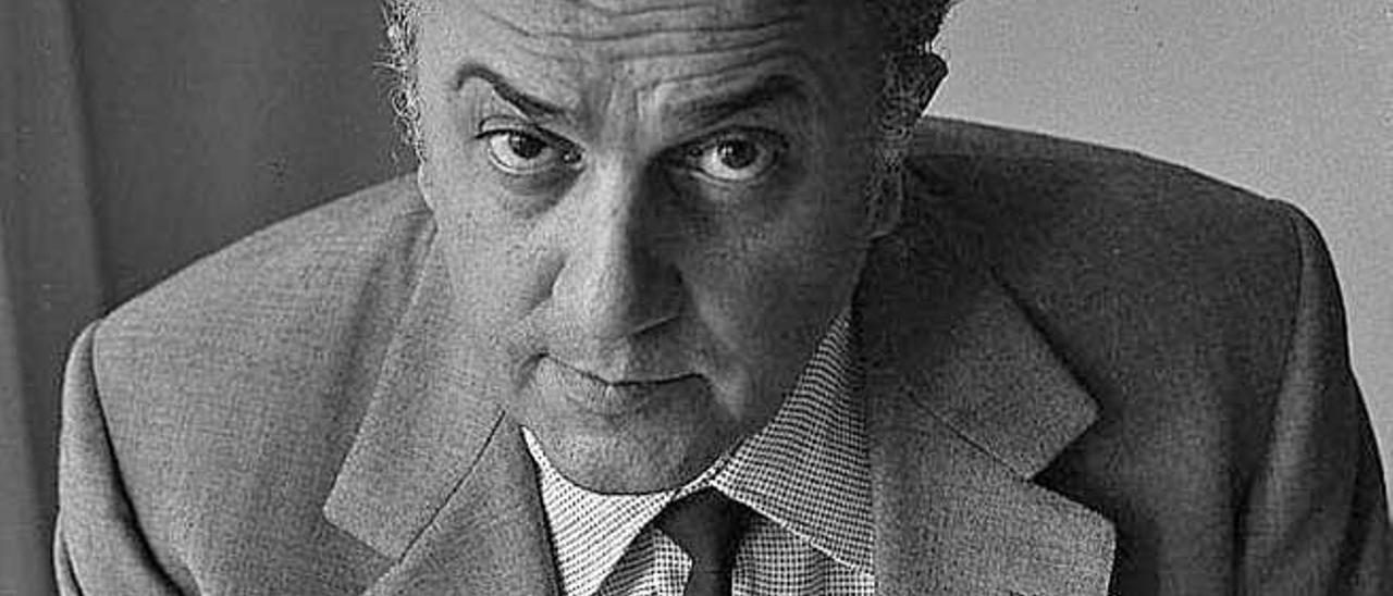 Federico Fellini.