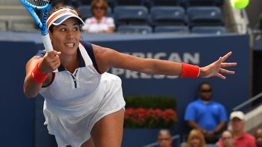 Muguruza debuta con una paliza