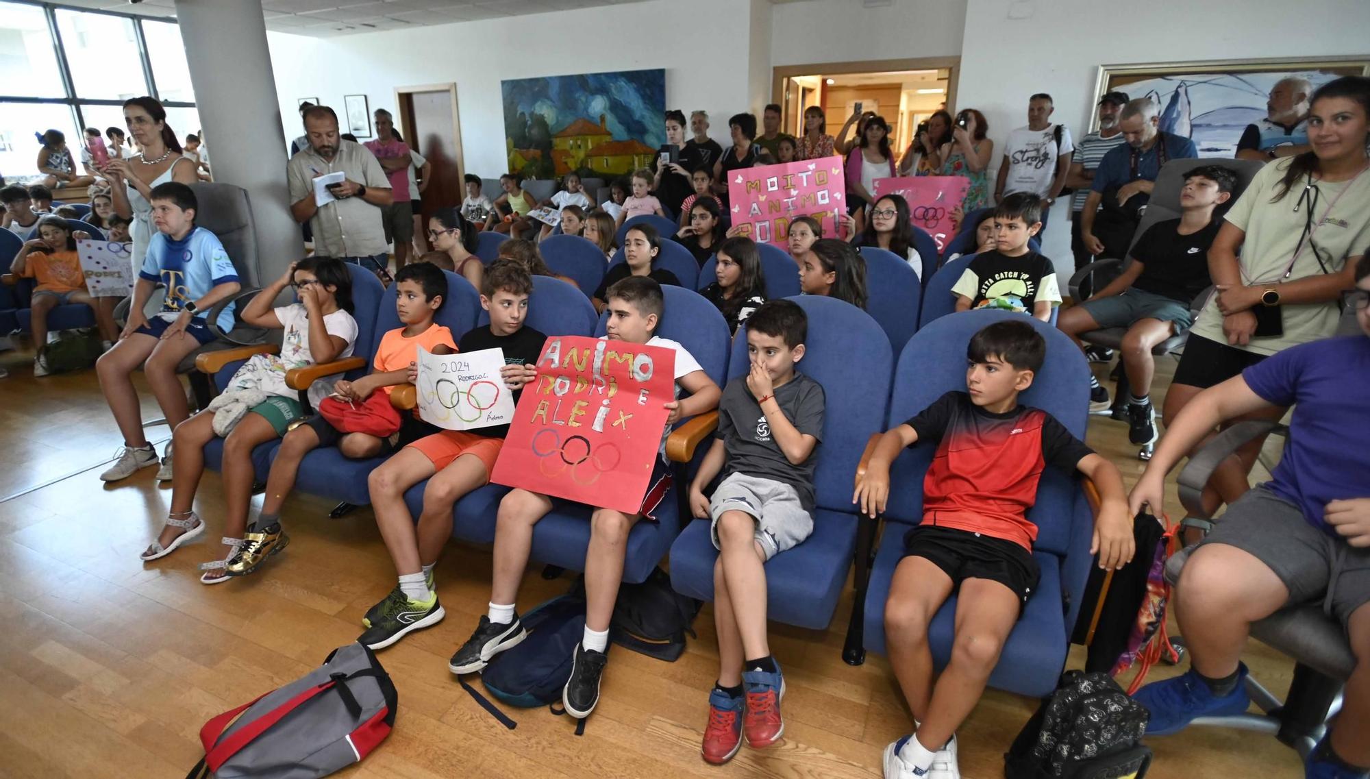 Moaña recibe entre aplausos a su olímpico Rodrigo Conde