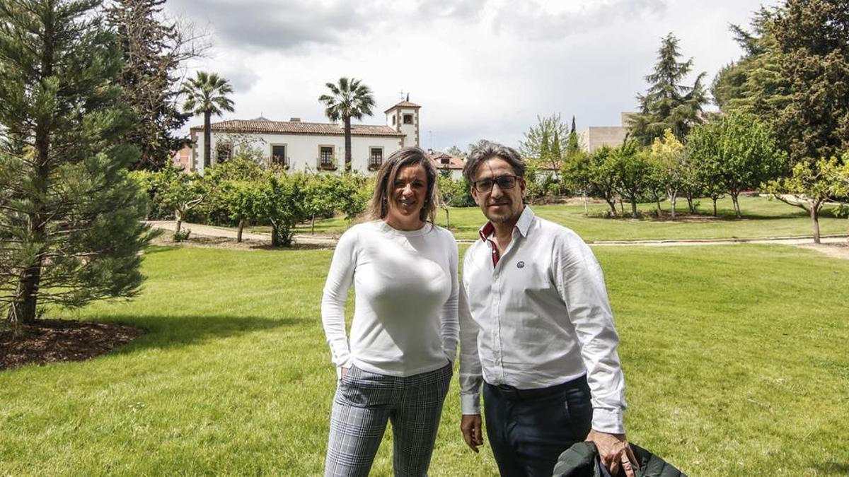 Susana Mateos y Benjamín Caballero, cuando presentaron su iniciativa la pasada primavera.