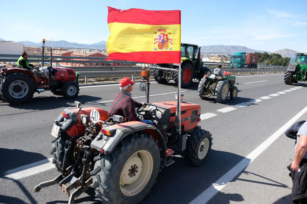 Tractorada en defensa del campo alicantino