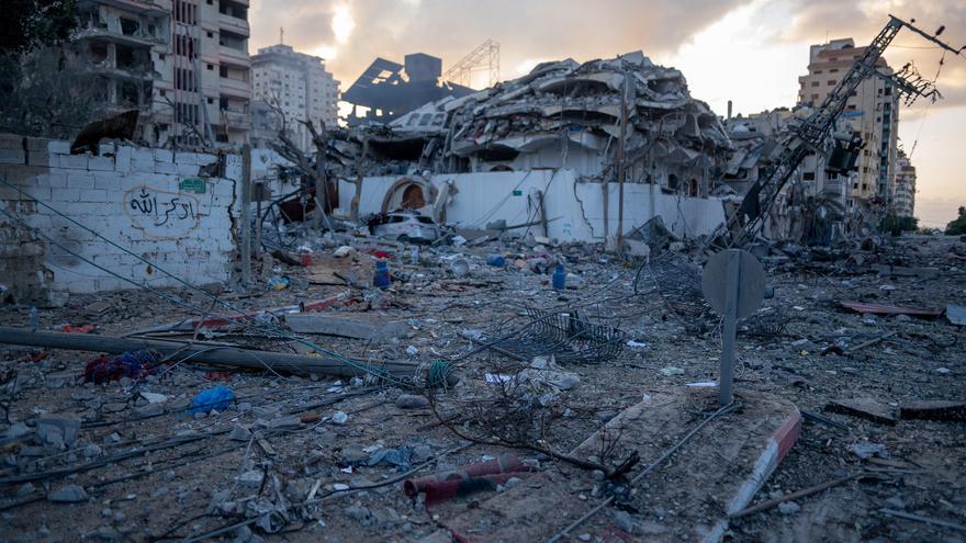 Efectes de la destrucció després d'un bombardeig a Gaza