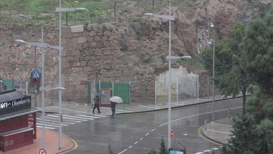 Nieve en las Cuestas del Cedacero y lluvias en Cartagena