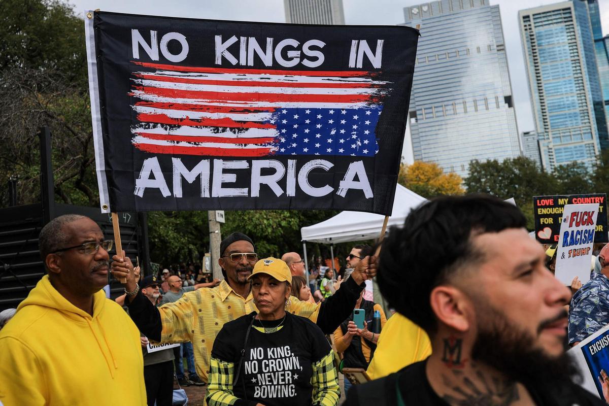 Miles de personas llenan las calles de EEUU en la protesta No Kings contra la Administración Trump