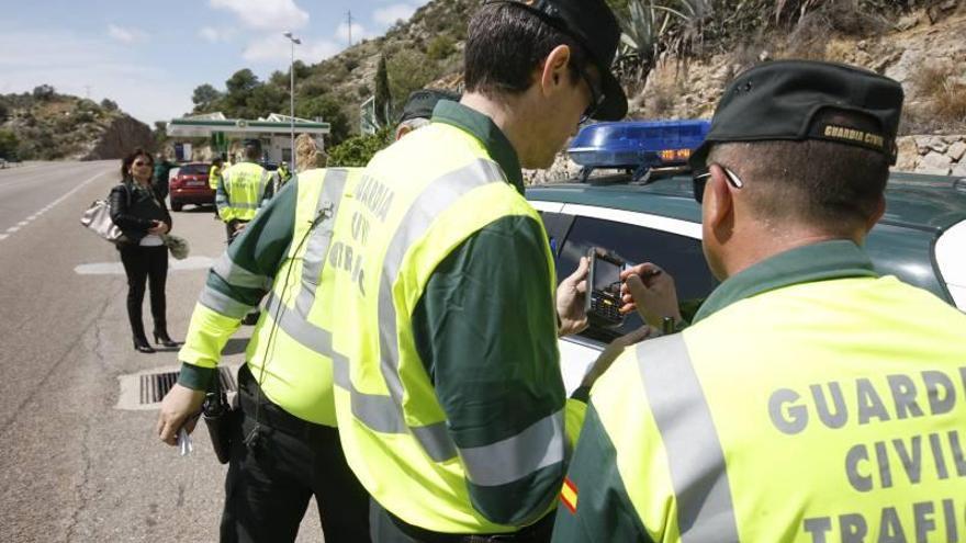 Más de 200 agentes controlan la velocidad las 24 horas esta semana en Castellón