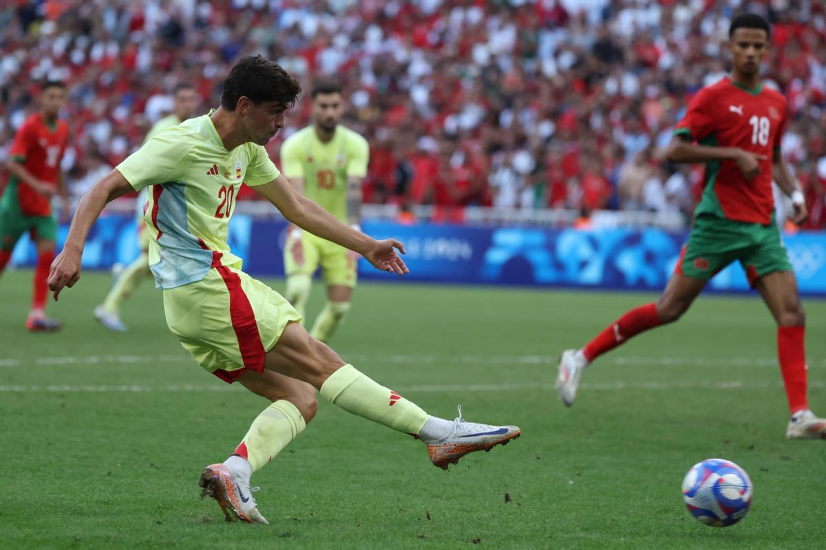  Juanlu anota el gol de la victoria de España ante Marruecos.