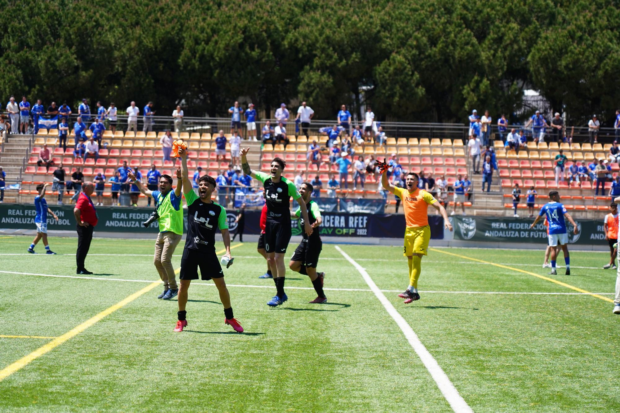 El Ciudad de Lucena supera con épica al Xerez CD en el 'play off'