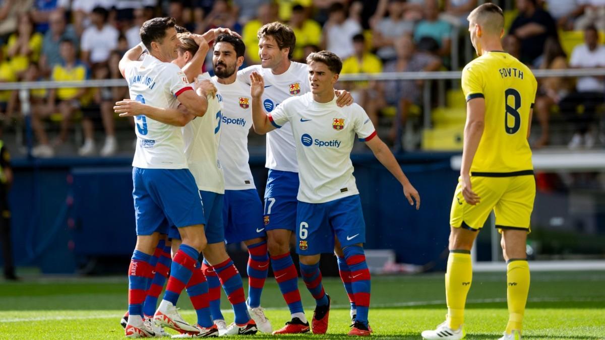 El Barça celebra uno de los goles ante el Villarreal