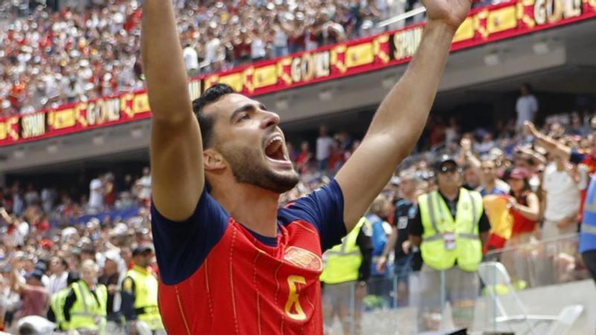 Merino celebra el gol de la classificació d’Espanya. | LAVANDEIRA JR / EFE