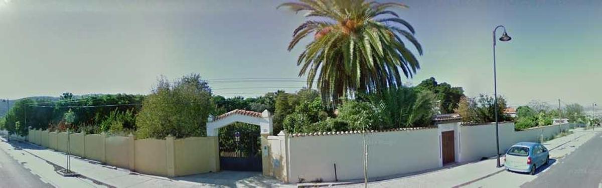Entrada a la finca de El Retiro, en la carretera de Churriana a Coín.