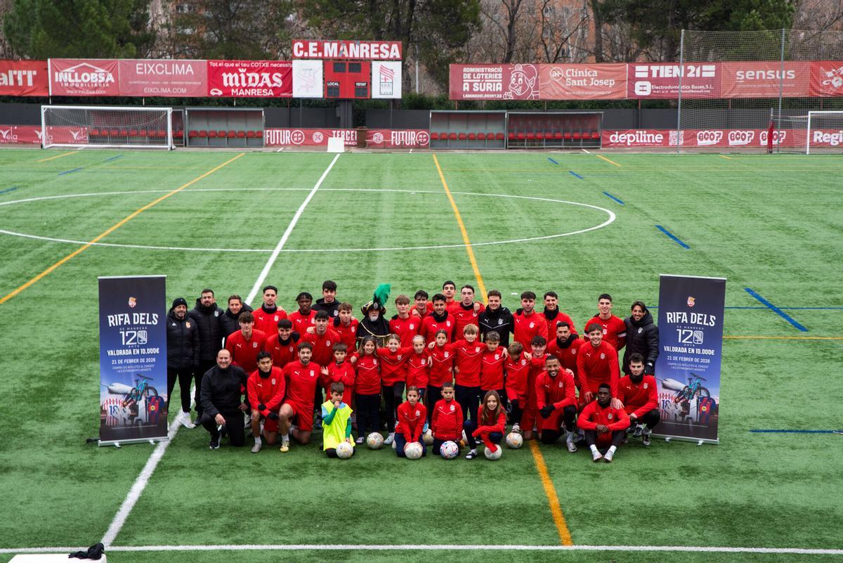 Imatges de l'últim entrenament de l'any del Centre d'Esports Manresa