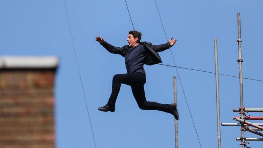 Tom Cruise se la pega en &#039;Misión Imposible 6&#039;