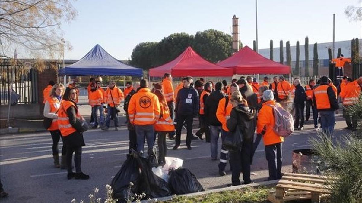 Huelga de 24 horas de los trabajadores de Bacardi