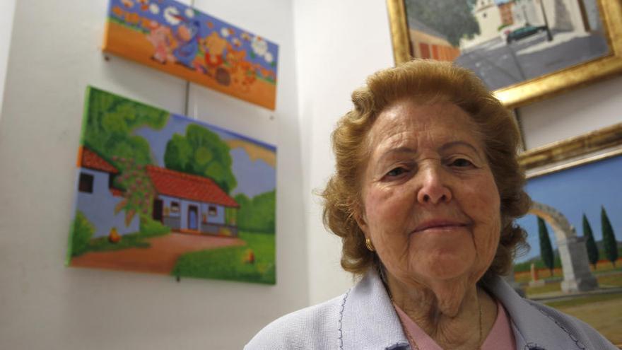 «Empecé a pintar para no estar sola y ahora, a mis 92 años, no puedo parar»