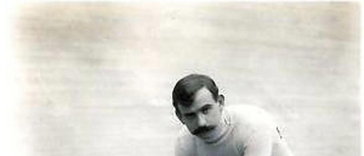 El ciclista Gustave Garrigou, con su característico jersey blanco.