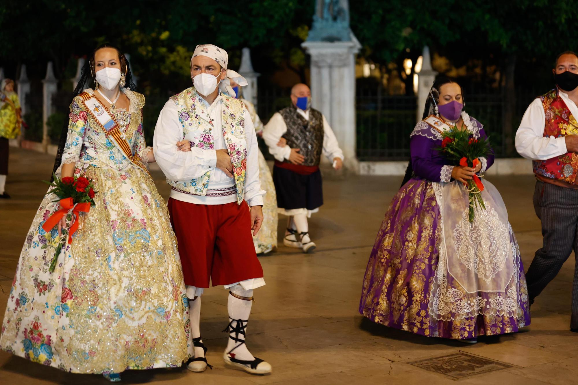 Búscate en el segundo día de Ofrenda por la calle de Caballeros (entre las 22.00 y las 23.00 horas)