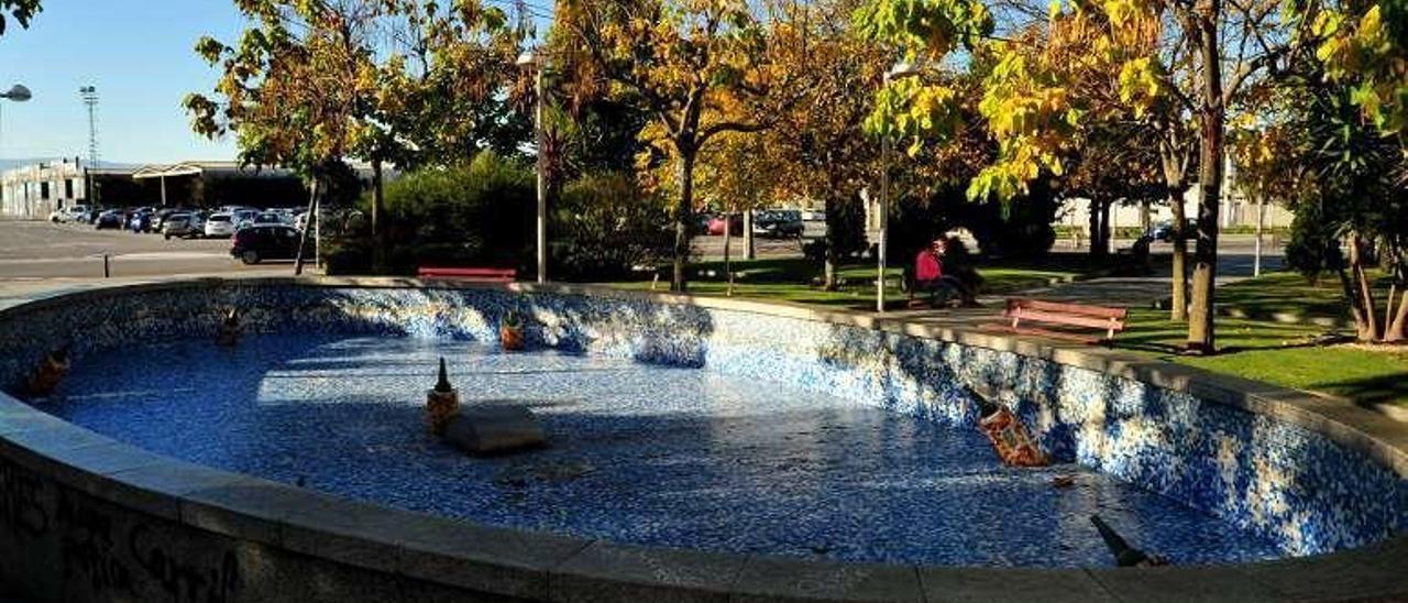 La fuente del parque Miguel Hernández. // Iñaki Abella