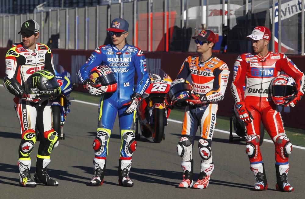 Así se hizo la foto de los nueve gandadores de la temporada en #MotoGP