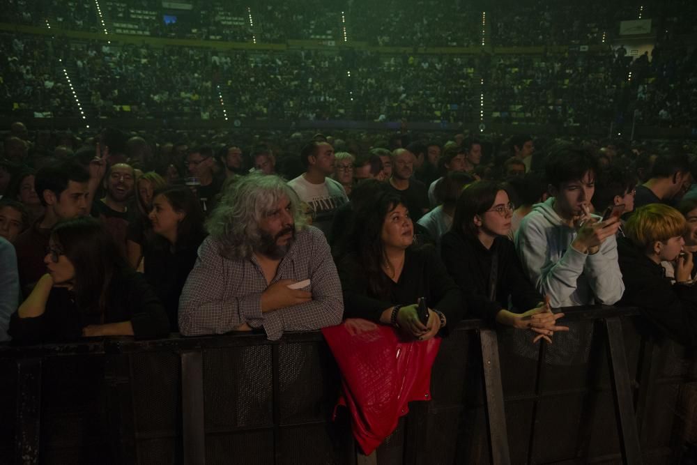 Seis mil personas disfrutaron del concierto de los Pixies en A Coruña, el primero en Galicia