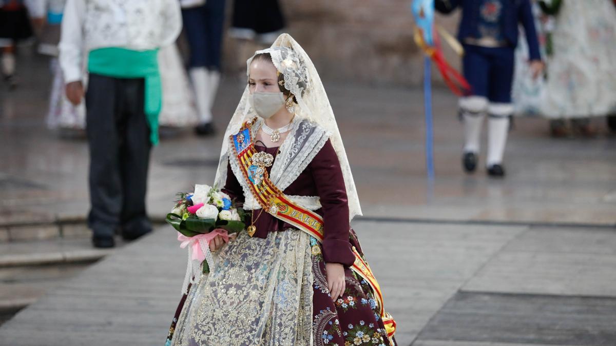 Búscate en el primer día de Ofrenda por las calles del Mar y Avellanas entre las 20:00 y 21:00 horas