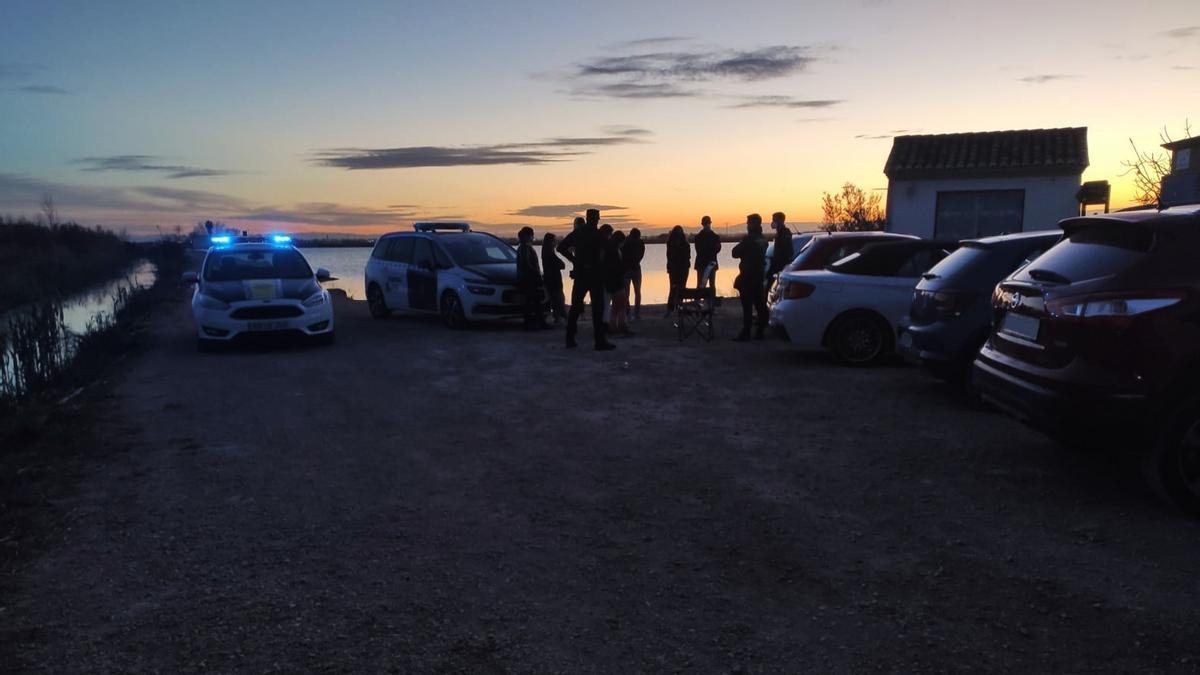 La policía detecta un botellón junto a l'Albufera