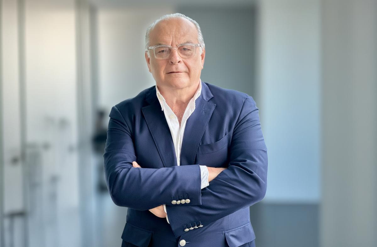 Francisco Cabrera Panasco, presidente del Colegio Oficial de Dentistas de Las Palmas.