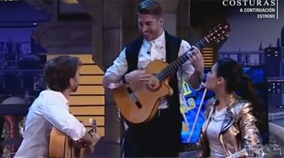 Sergio Ramos sorprende a Pilar Rubio en ’El Hormiguero’