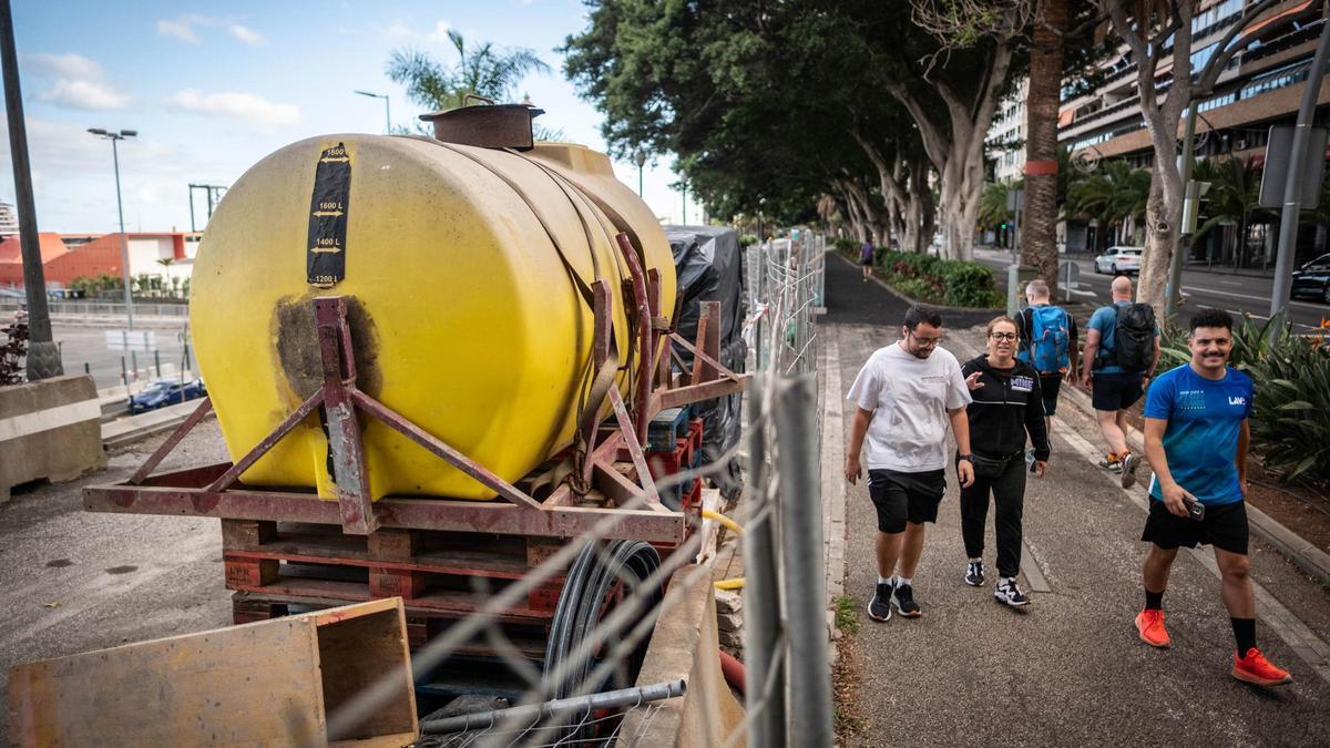 Obras en la avenida de Anaga, en el municipio de Santa Cruz de Tenerife.