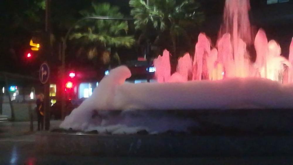 Acto vandálico en la fuente de Olof Palme.