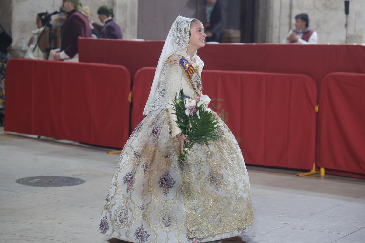 Falleras Mayores en la Ofrenda de 2026 (Día 17 de marzo ·-1/4)