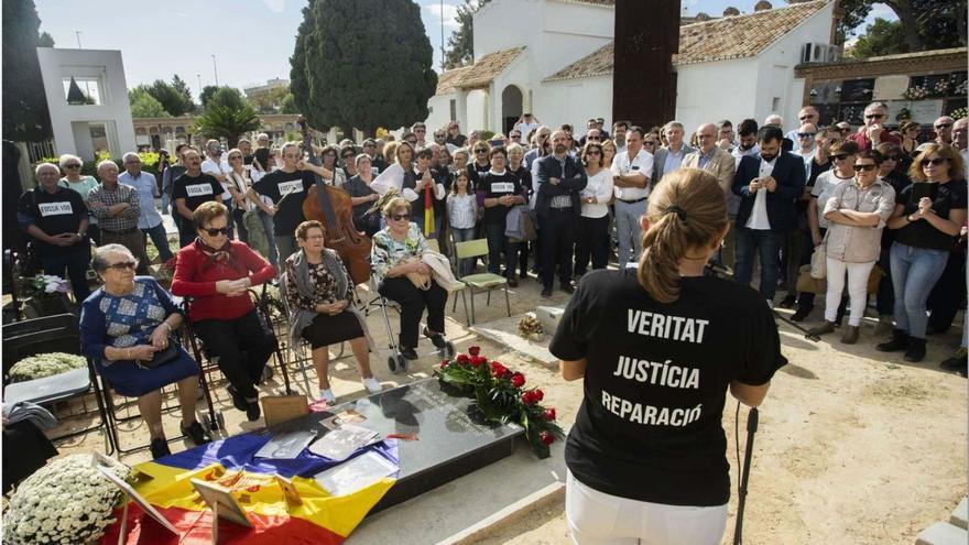 Resseguint el passat per tancar velles ferides