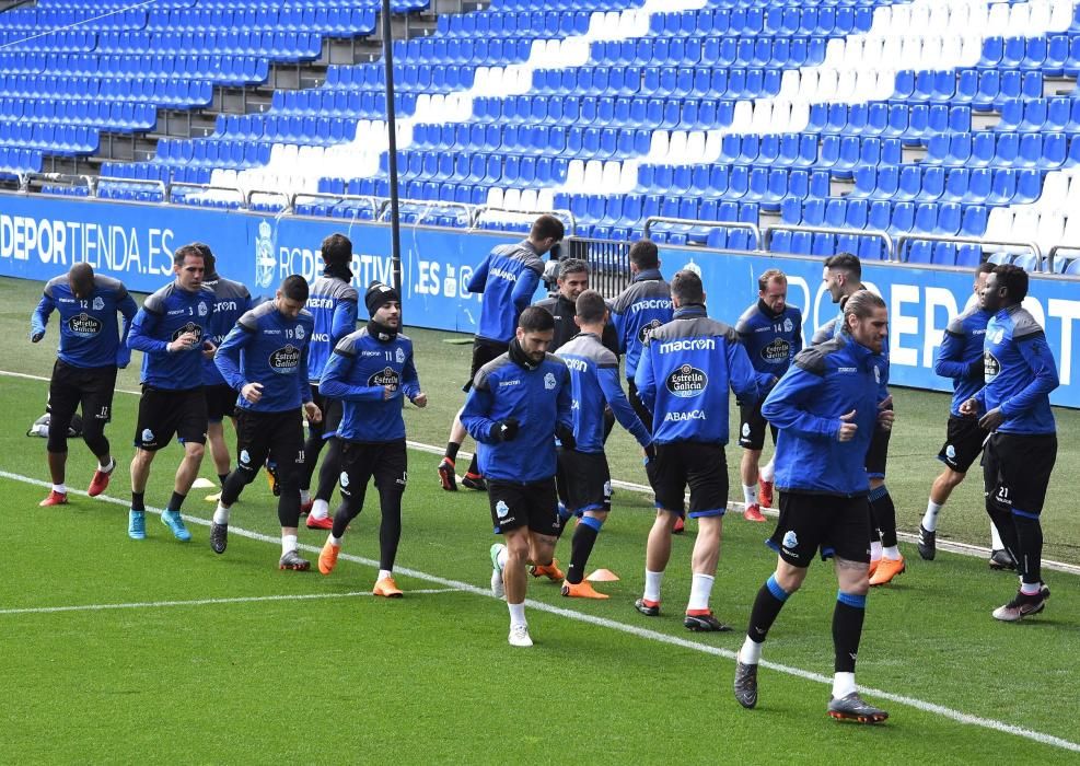 El Deportivo entrena en Riazor