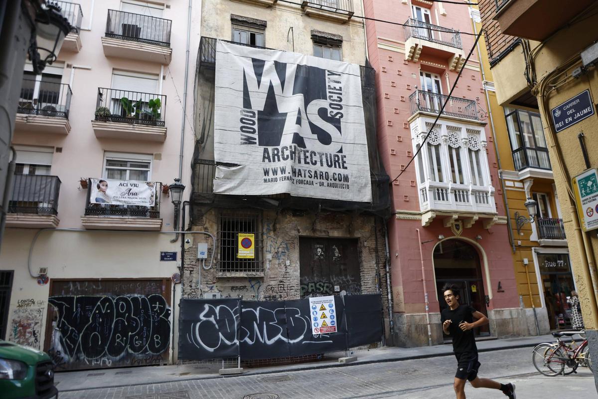 Construcción de apartamentos en València.