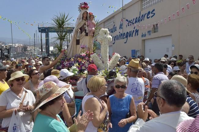 Procesión marítima de la Virgen del Carmen ...