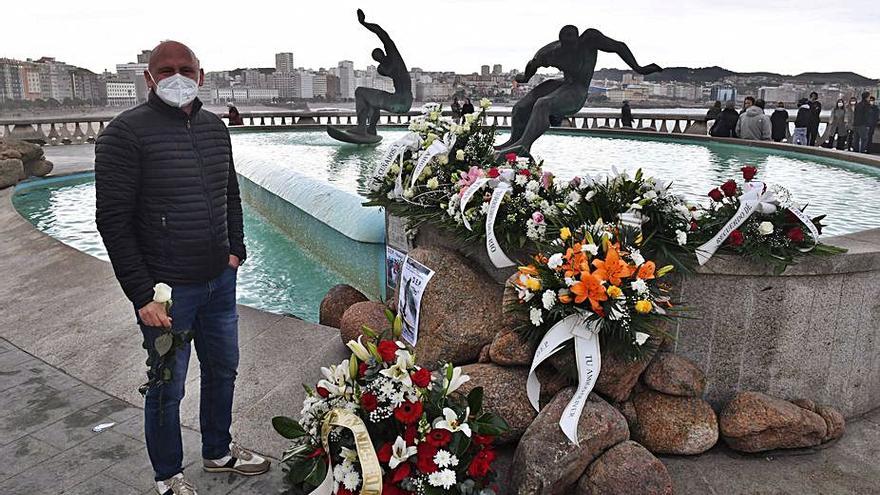 El surf coruñés se despide de Tito en el Matadero