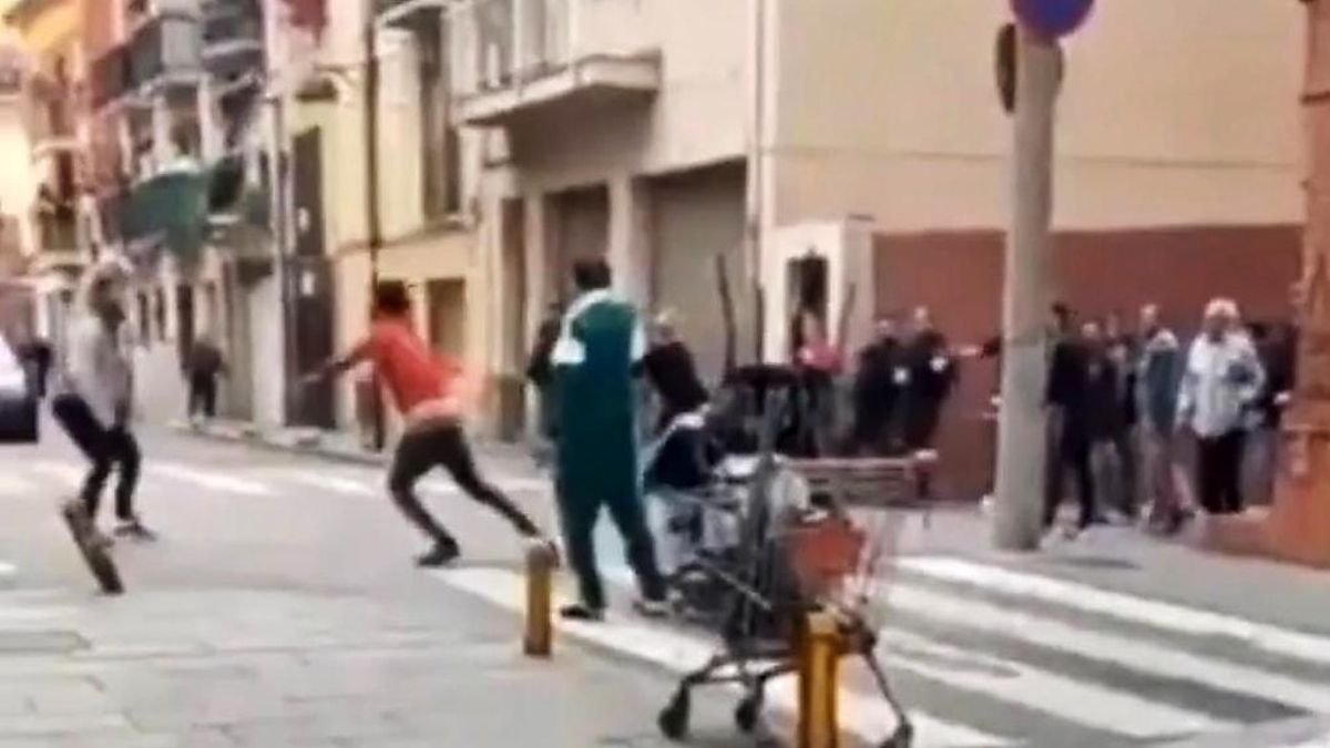 Dos ferits per arma de foc en una baralla entre grups rivals a Canovelles
