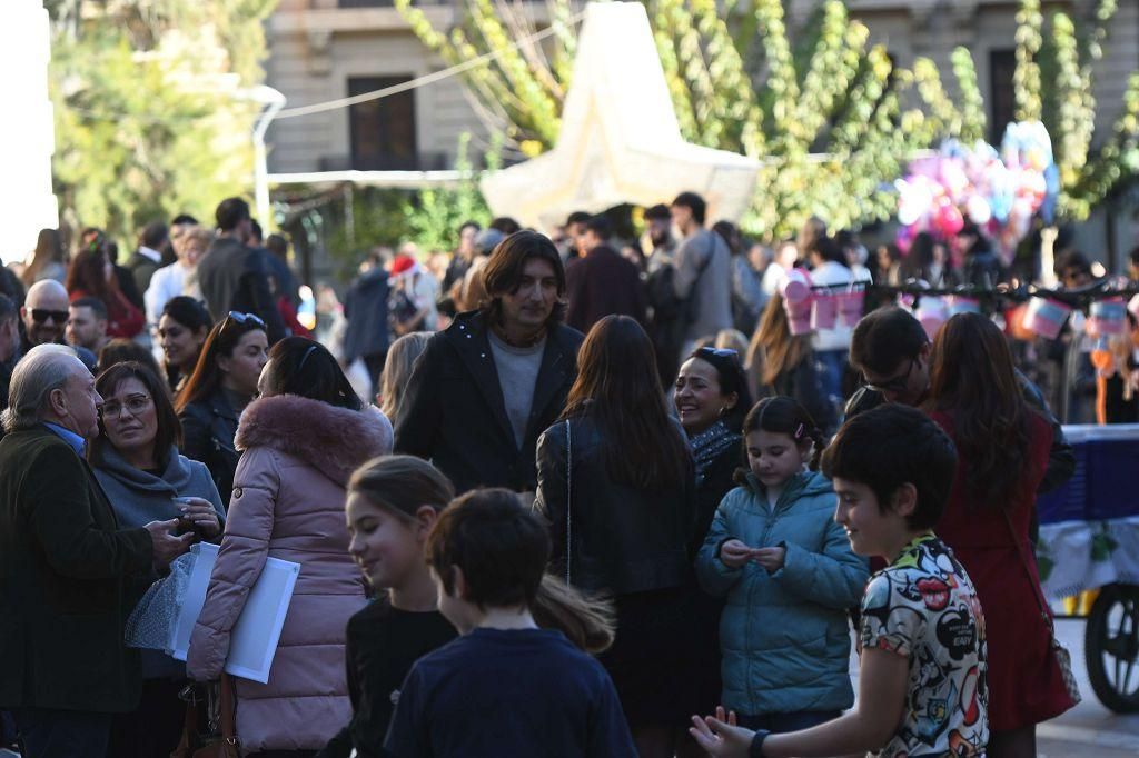 Murcia se echa a las calles durante el tardeo de Nochebuena