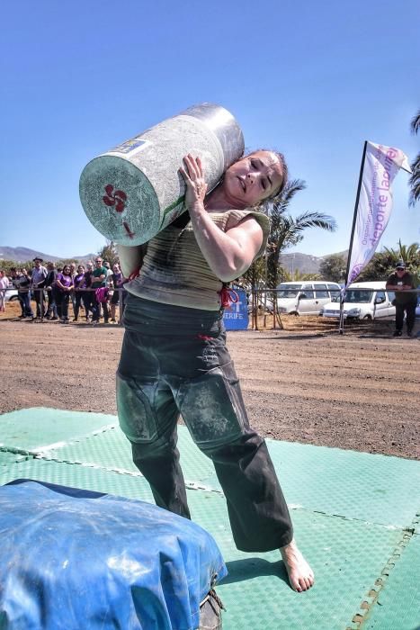 Tributo a la mujer en el deporte autóctono