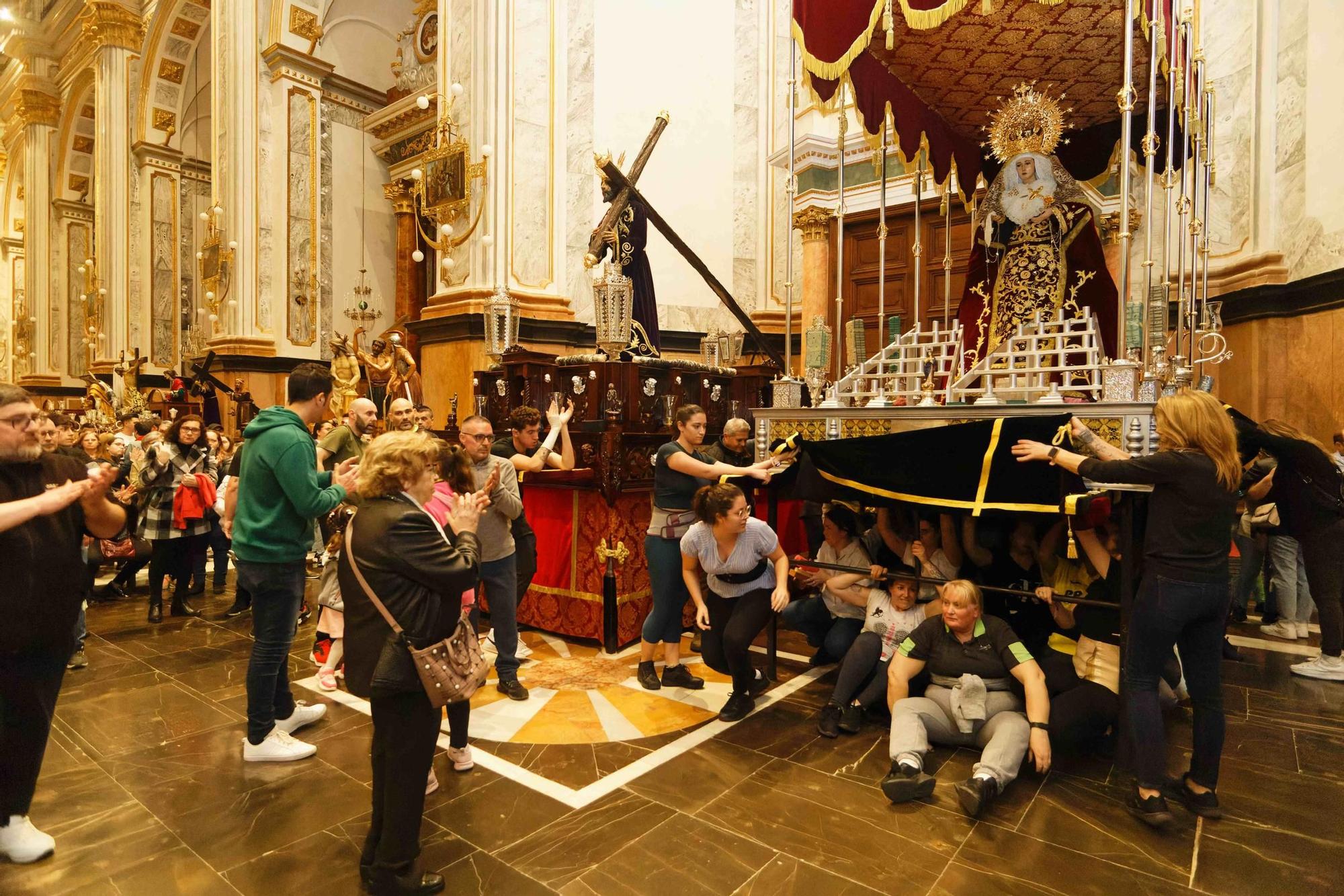 GALERÍA I Los pasos de Semana Santa en Vila-real, en imágenes