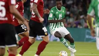 Wiliam Carvalho hace un favor al Real Betis