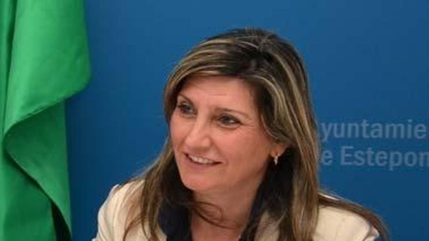Ana Velasco, concejala de presidencia.