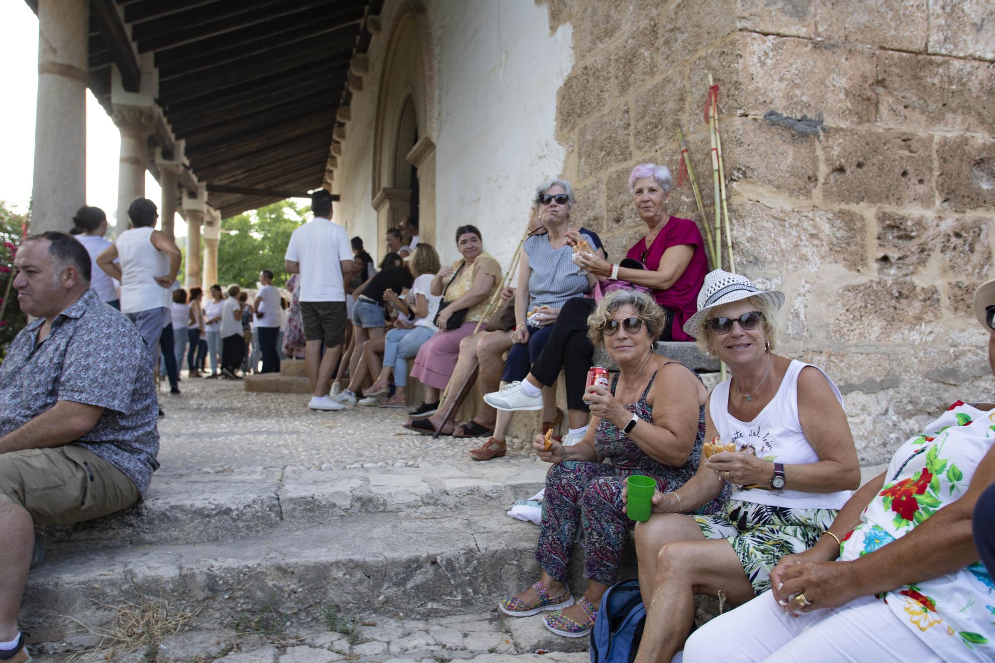 La ermita Sant Feliu de Xàtiva se llena tras dos años sin celebrar su patrón