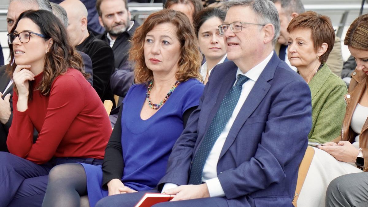 La presidenta Francina Armengol y el presidente Ximo Puig en Valencia