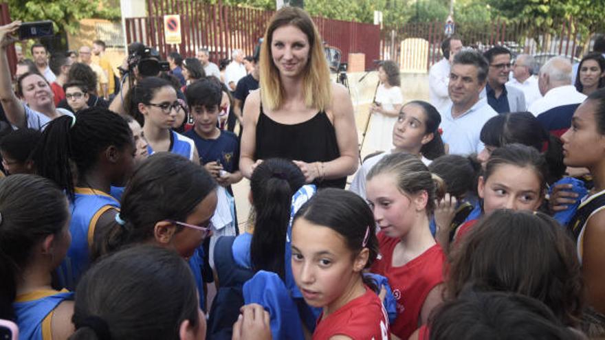 Murcia homenajea a la campeona de Europa Laura Gil